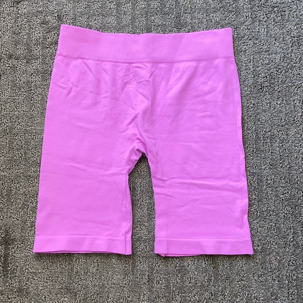 ✨Free People Seamless Ribbed bike shorts